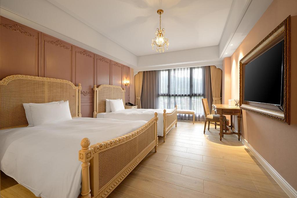 格拉斯行館 Grasse Grace Manor Apartment Nanzhuang Exterior photo
