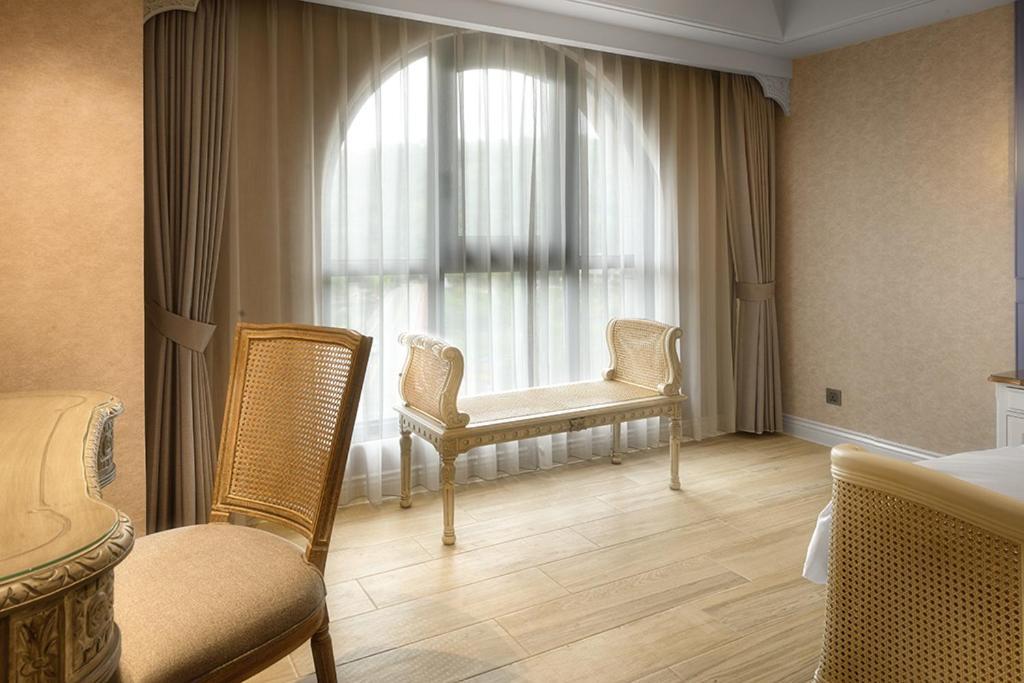 格拉斯行館 Grasse Grace Manor Apartment Nanzhuang Exterior photo